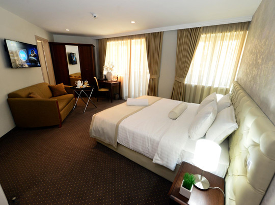 Alexandar Square Boutique Hotel