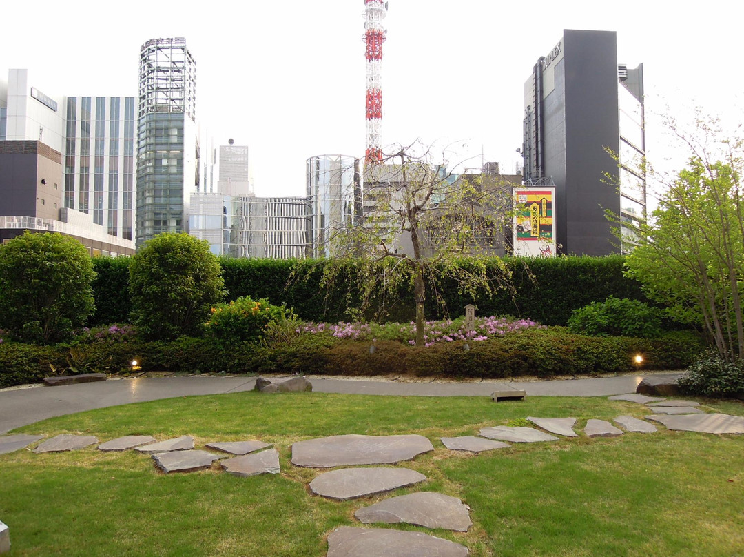 Kabukiza Tower