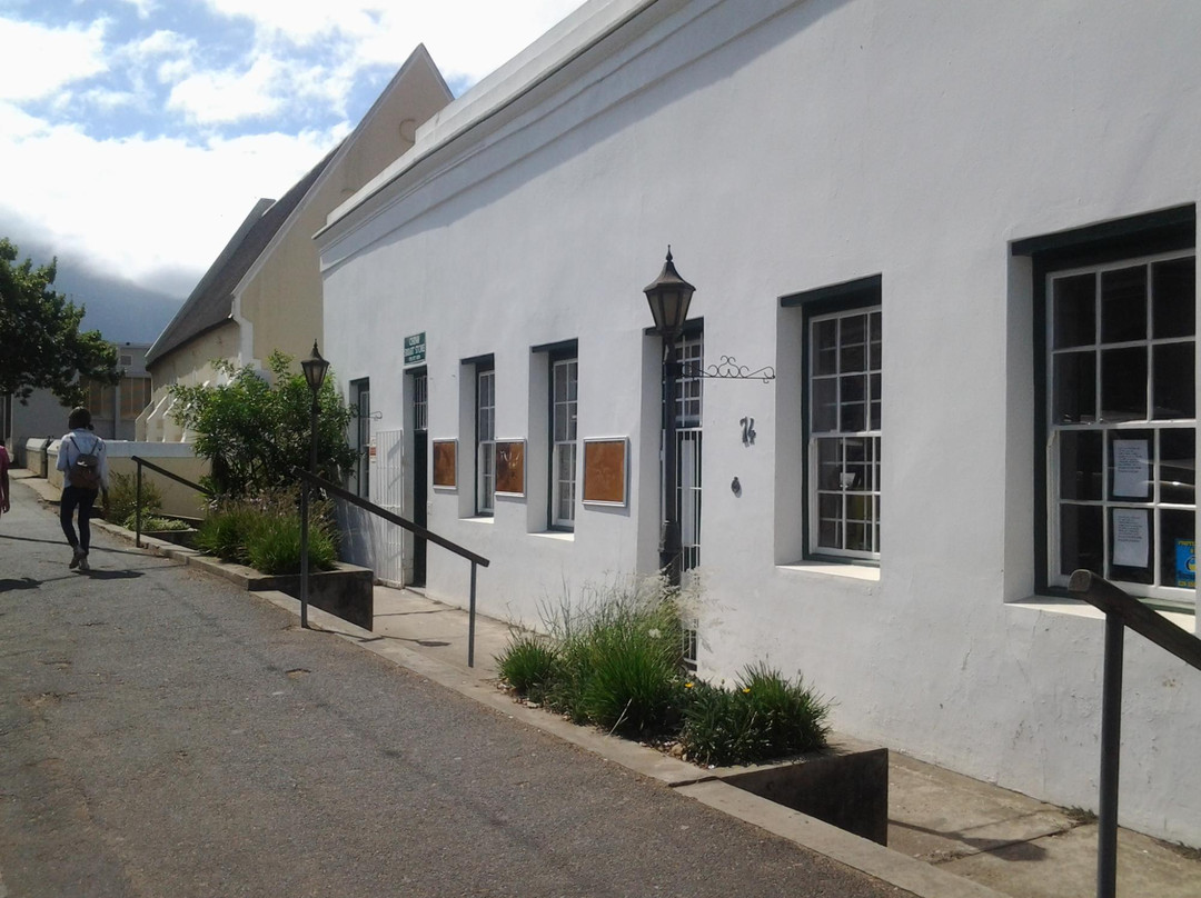 Old Apostolic Church-斯韦伦丹必去景点