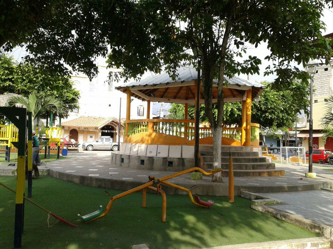 Plaza Comunal-Montanita必去景点