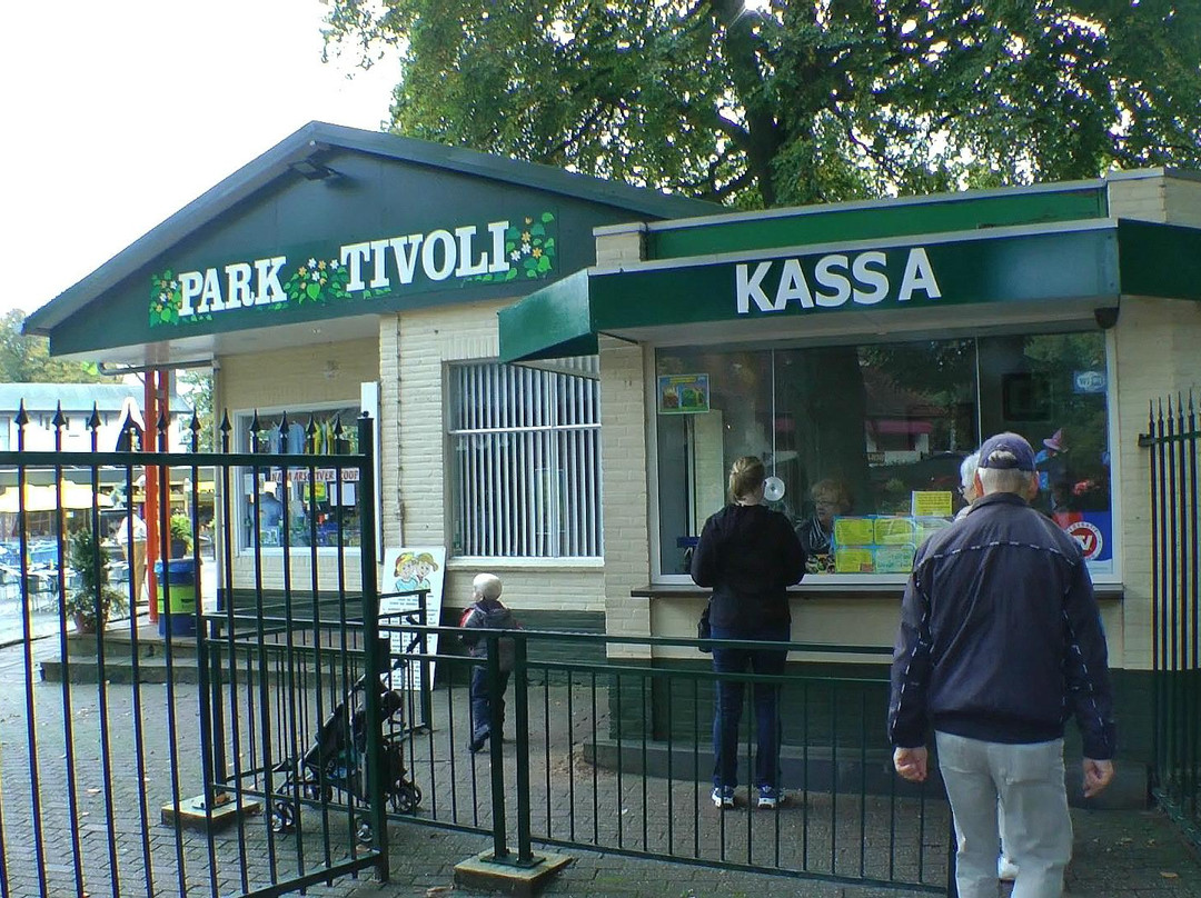 Amusementspark Tivoli-Berg en Dal必去景点