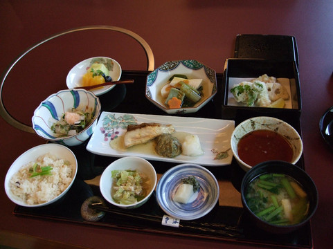 日本料理 雲海主图