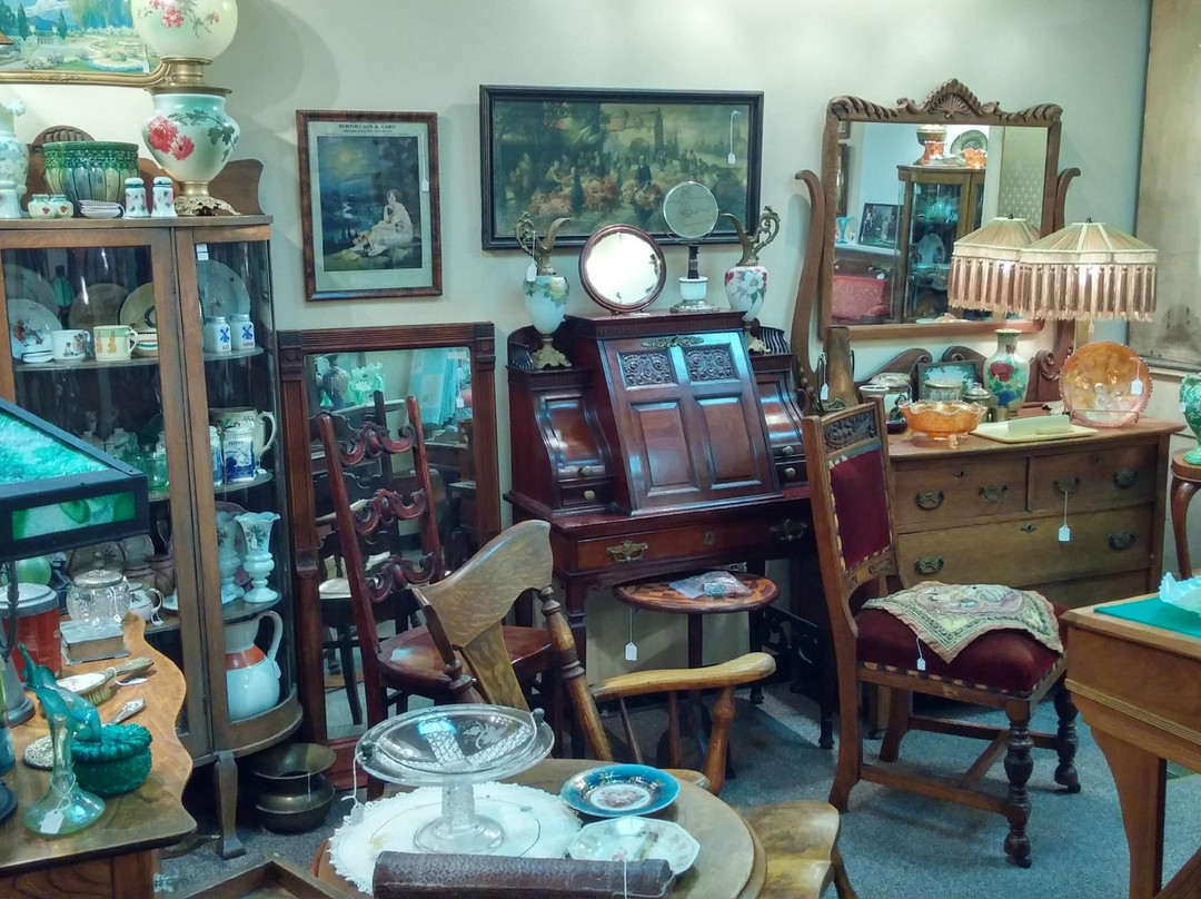 Paper Moon Antiques-恩波里亚必去景点