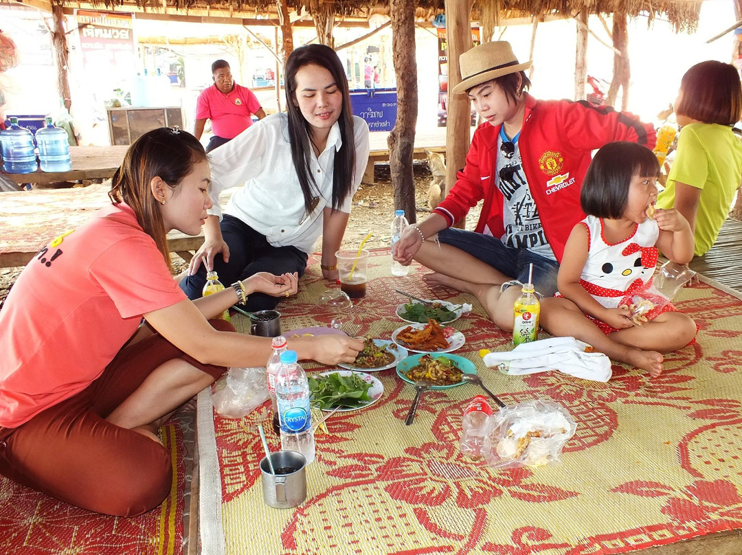 Wat Pha To Ban Pak Sang景点图片