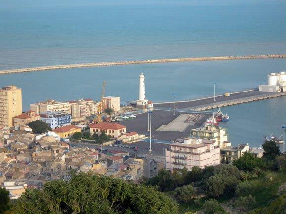 Faro San Giacomo景点图片