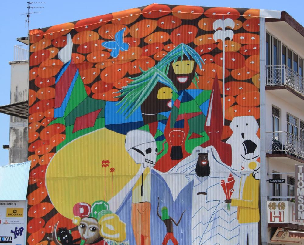 Avenue du Général de Gaulle-卡宴必去景点