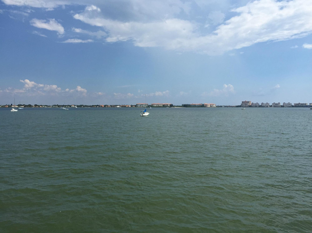Walter and Bert Williams Fishing Pier-Gulfport必去景点