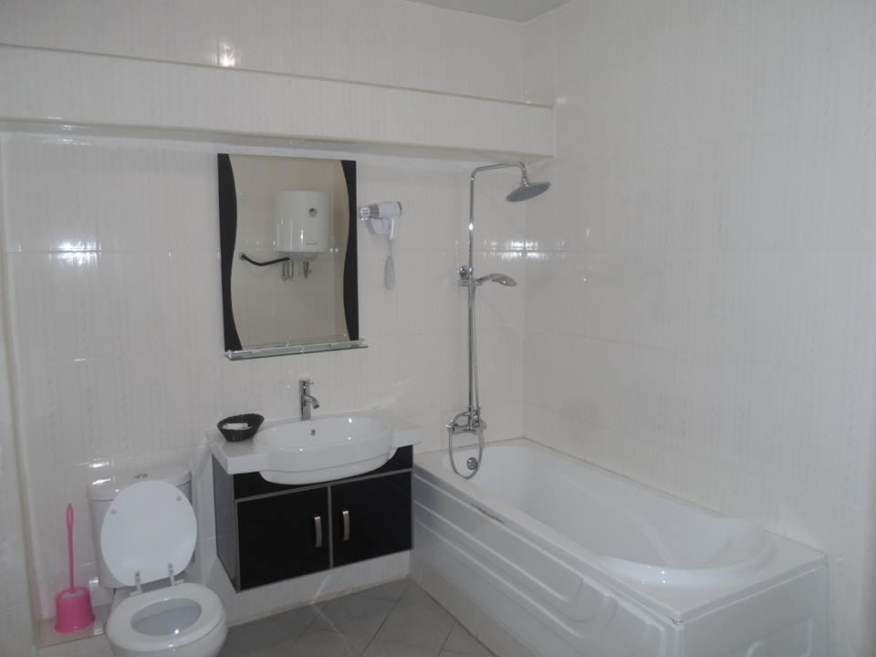 Roadview Park Hotel主图