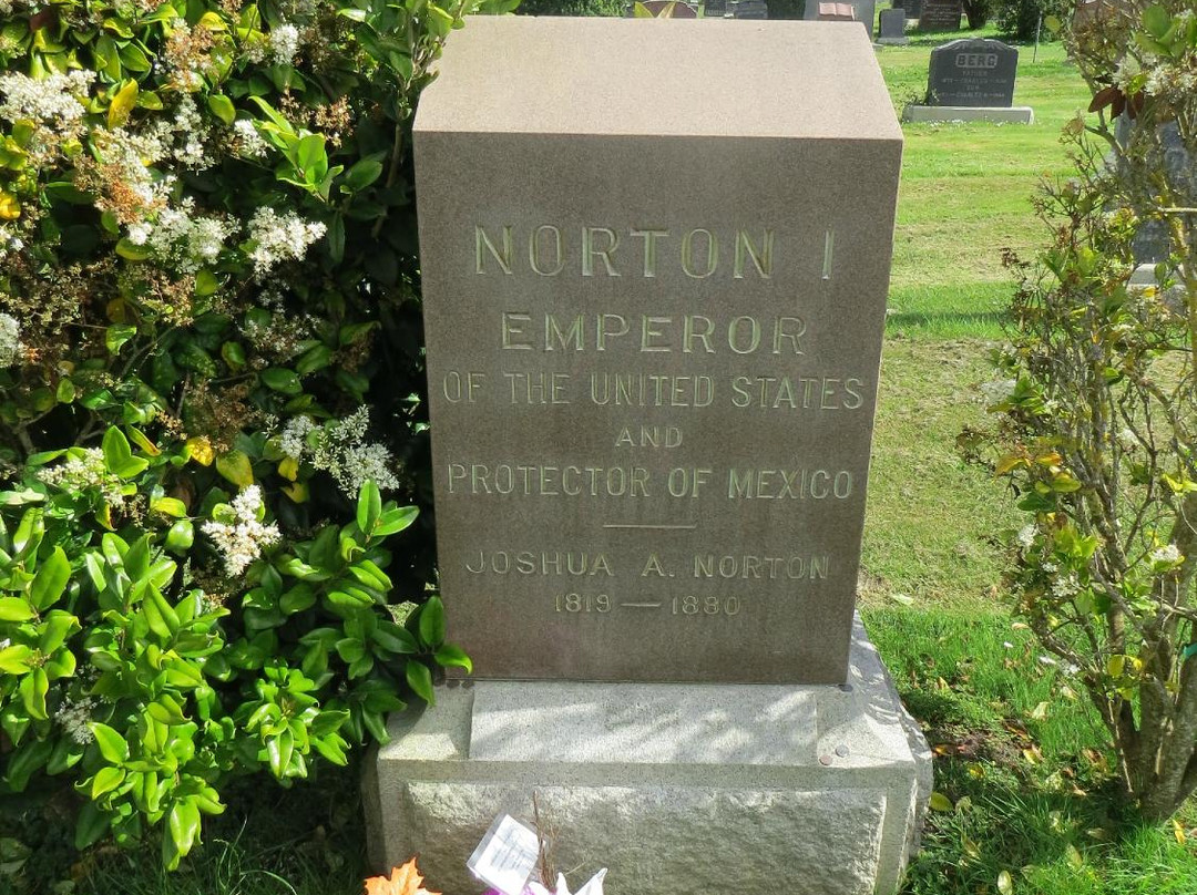 Woodlawn Funeral Home-Colma必去景点