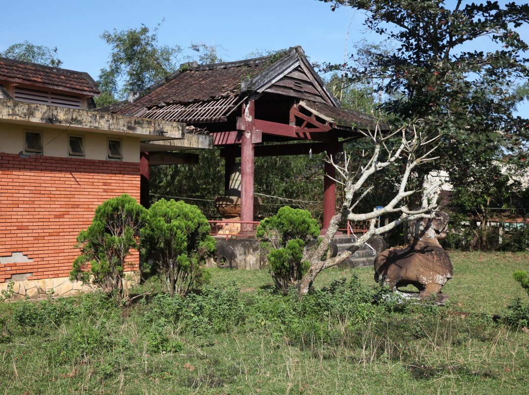 Chien Dan Cham Tower-Tam Ky必去景点