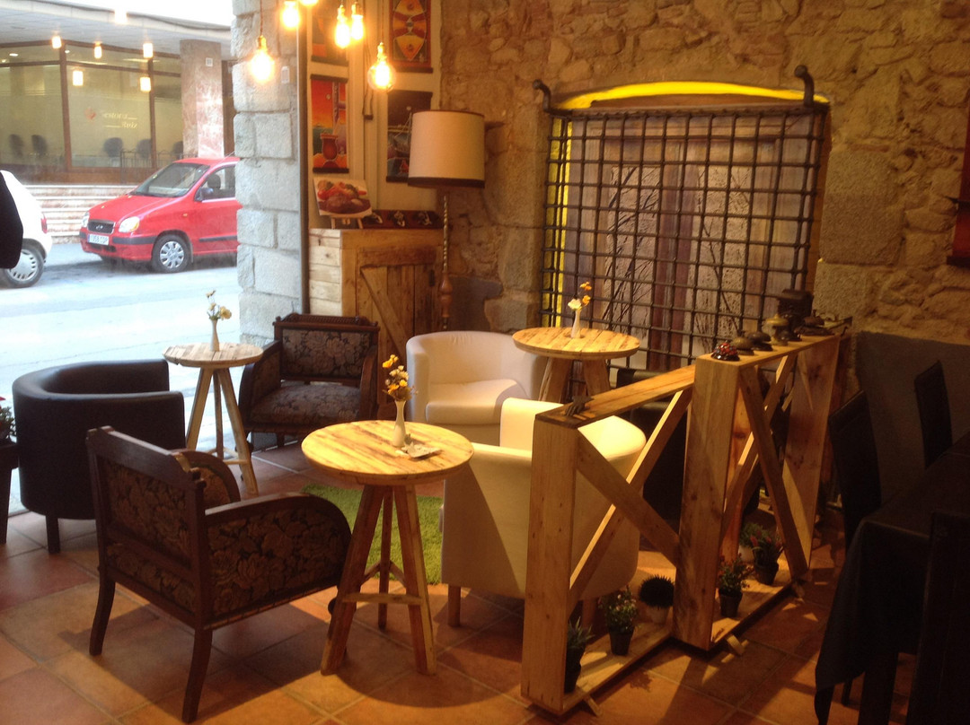 Canet de Mar餐馆和美食-A media Luz Restaurant