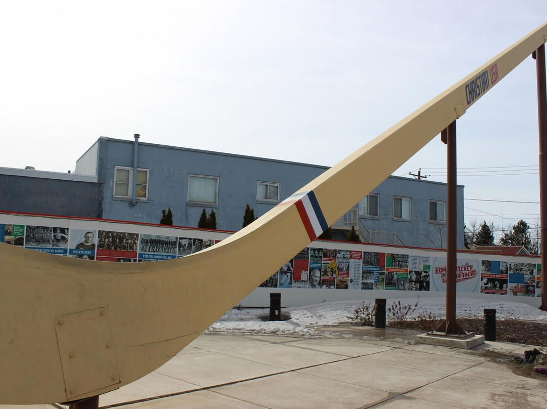 World's Largest Authentic Hockey Stick景点图片