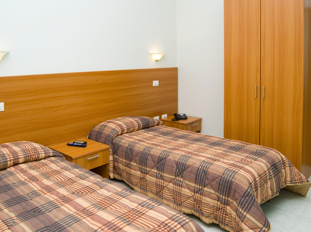 Hotel California主图