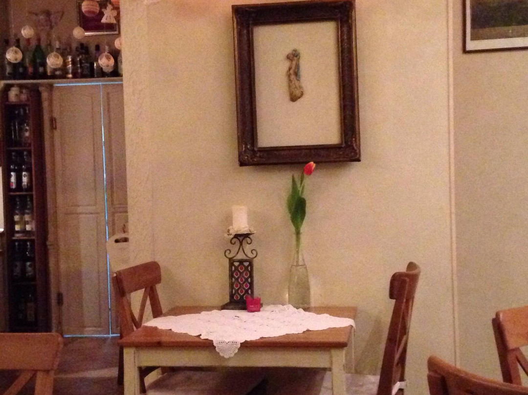Cafe Stella