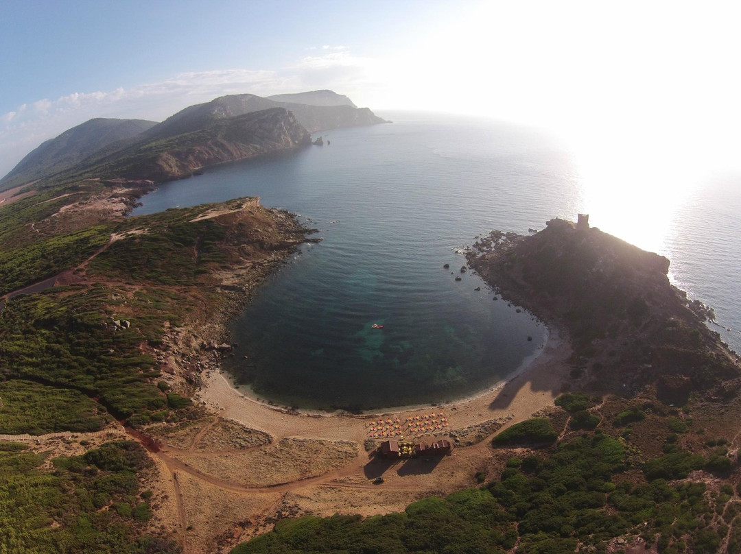 Spiaggia Torre del Porticciolo-阿尔盖罗必去景点