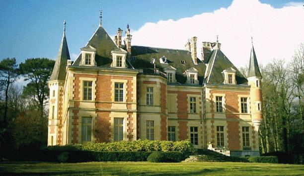 Château De La Plaudière-客卧