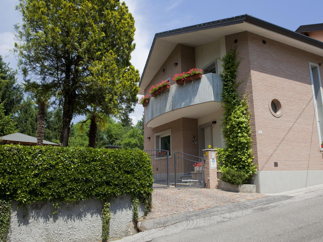 Casa Via Castelmonte主图