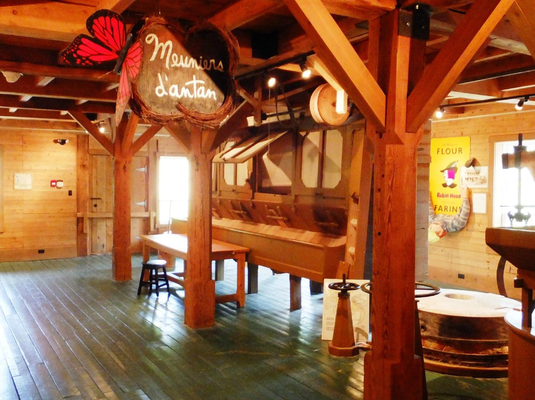 Moulin Bernier-Courcelles必去景点