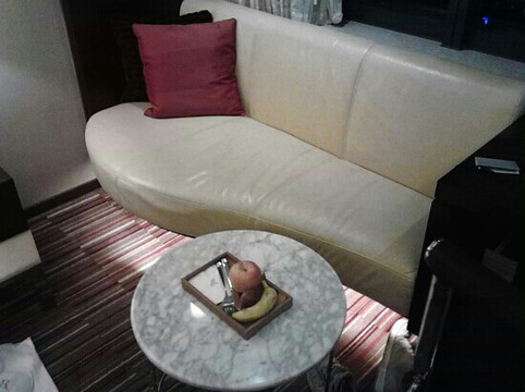 上海龙之梦万丽酒店主图