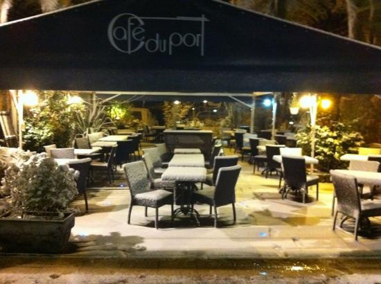 Le Cafe du Port