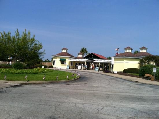 Summer Waves Water Park-吉柯岛必去景点