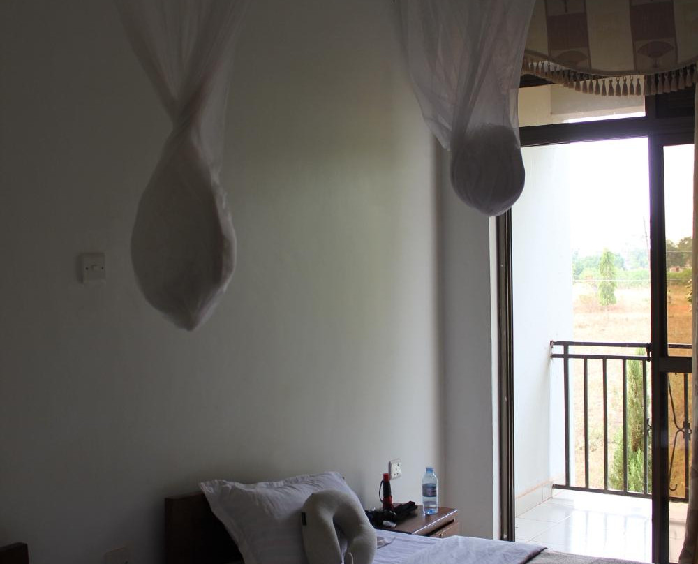 Kumi Hotel