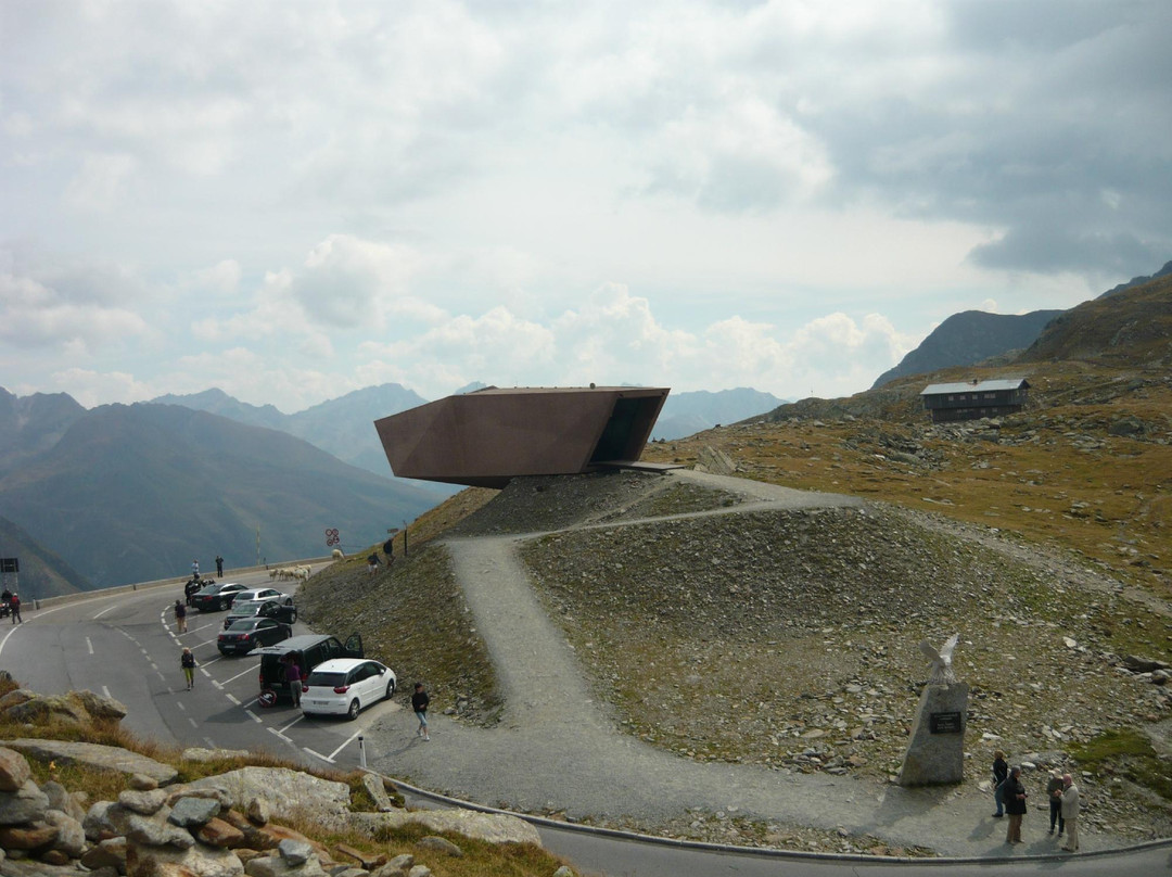 Timmelsjoch High Alpine Road景点图片