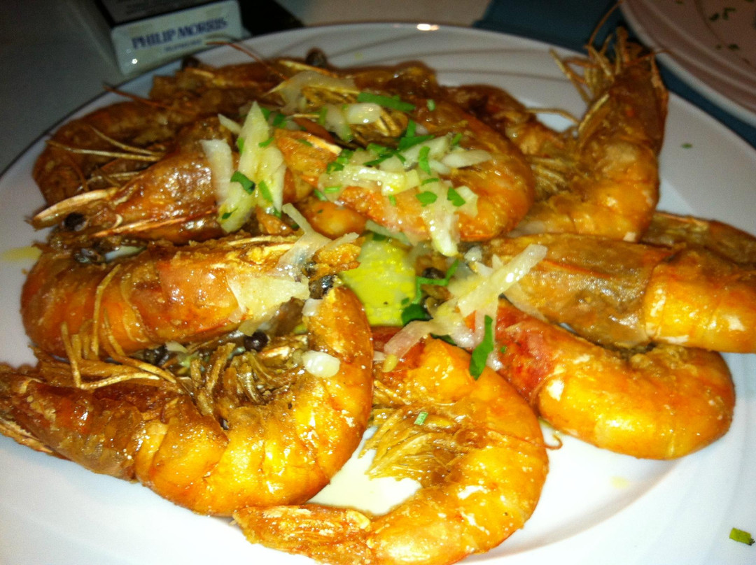 Latchi餐馆和美食-Porto Latchi