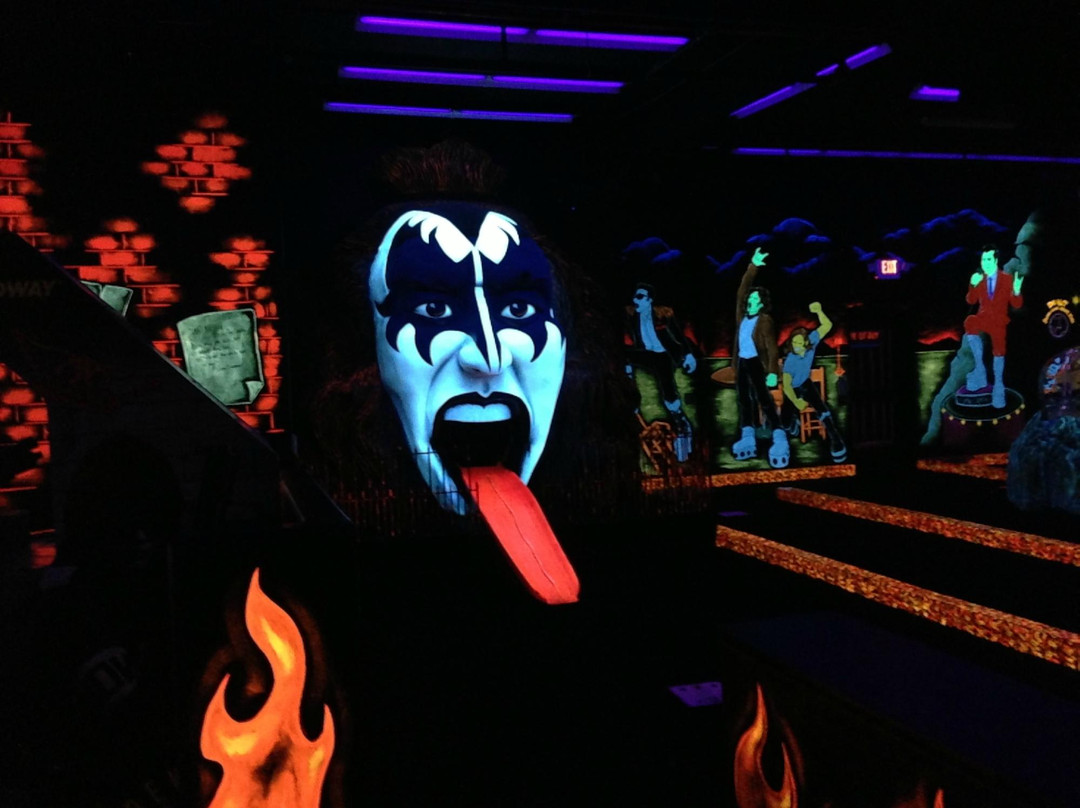 Kiss Monster Mini Golf-拉斯维加斯必去景点