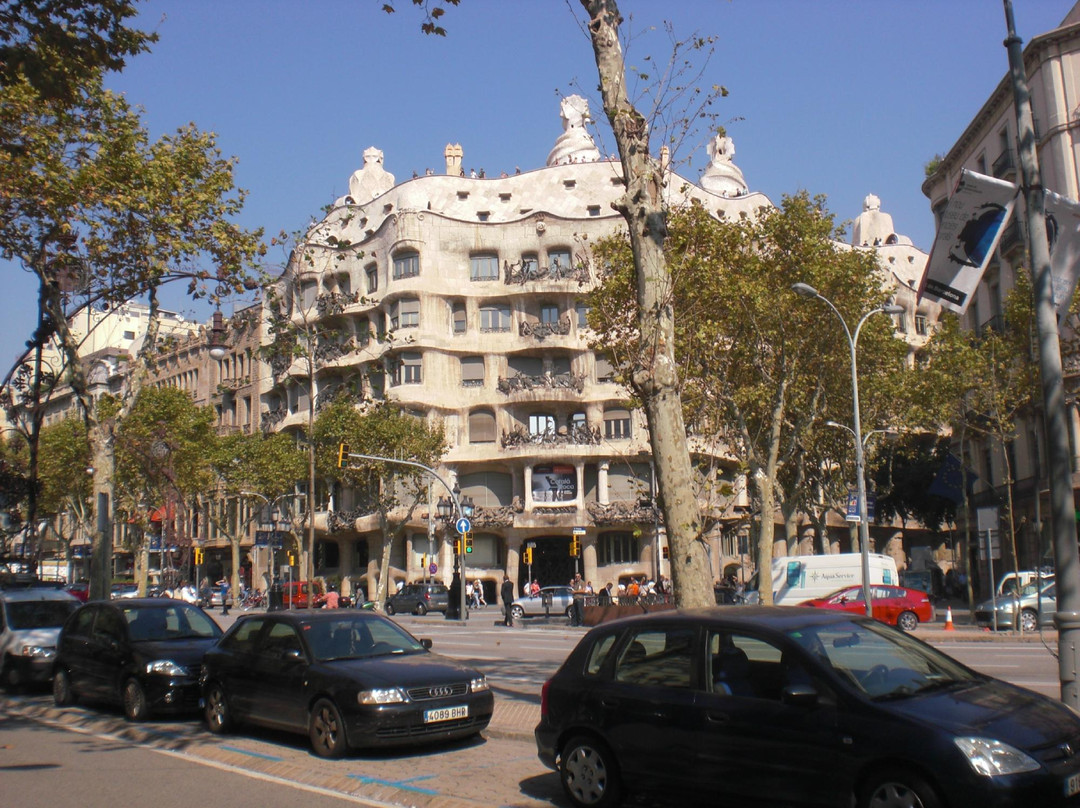 Tour Me Out Barcelona-巴塞罗那必去景点