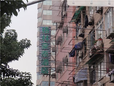 轻住酒店-雅悦店-客卧