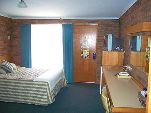 金色棕榈汽车酒店主图