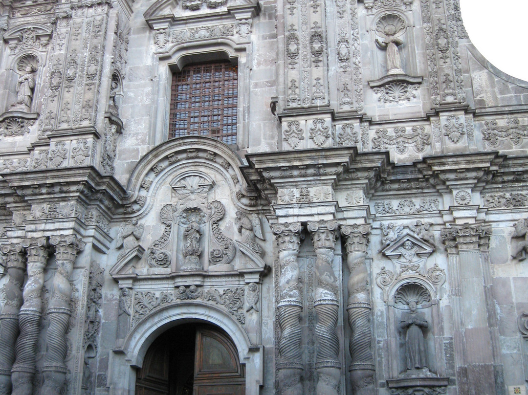 耶稣陪伴教堂（Iglesia de La Compania de Jesus）-基多必去景点