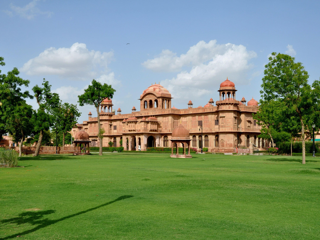Lalgarh Palace and Museum景点图片