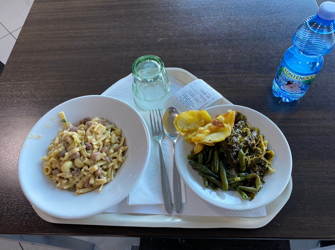 Arintha Cafe