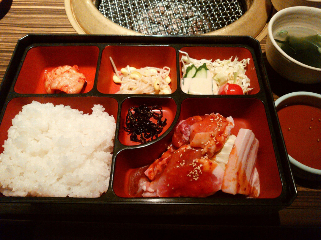 焼肉市場 みや