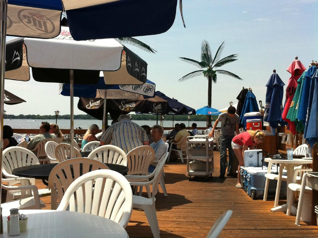 Johnsburg餐馆和美食-Dockers