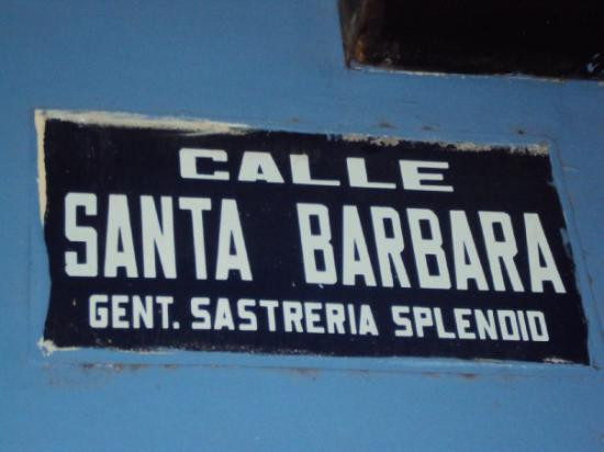 9 月24 日广场-圣克鲁斯省必去景点