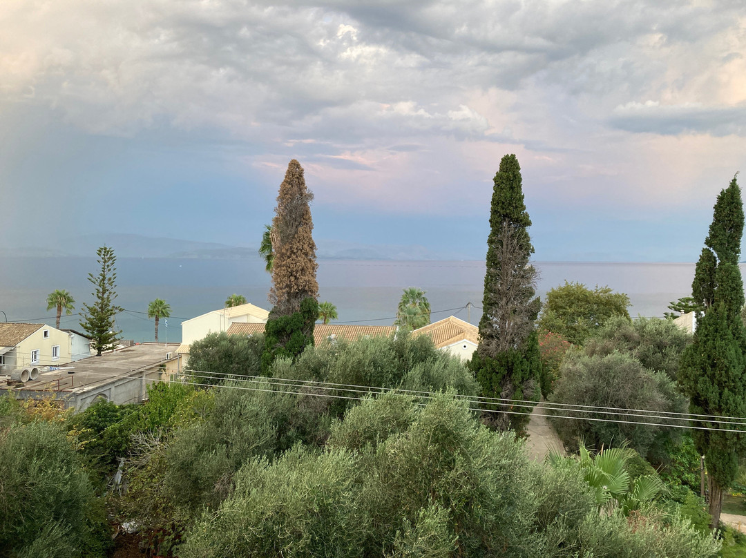 Hotel Ipsos Beach主图