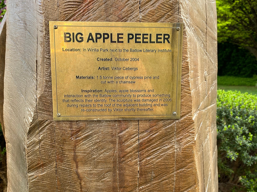 Batlow's Big Apple Peeler景点图片