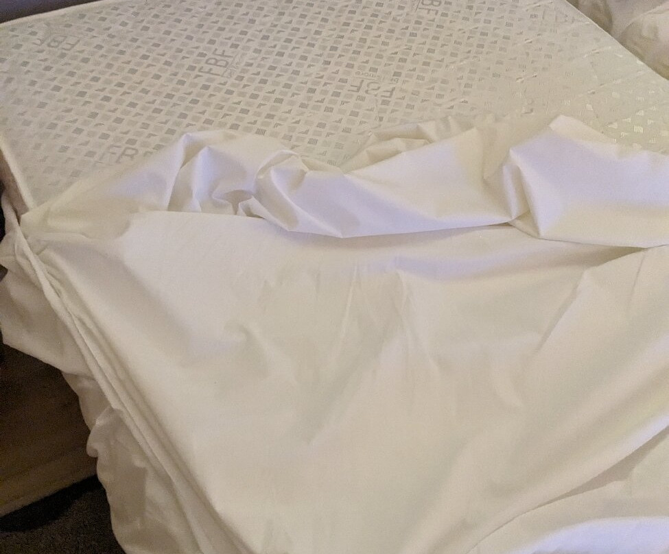 卡门乌纳美居酒店主图