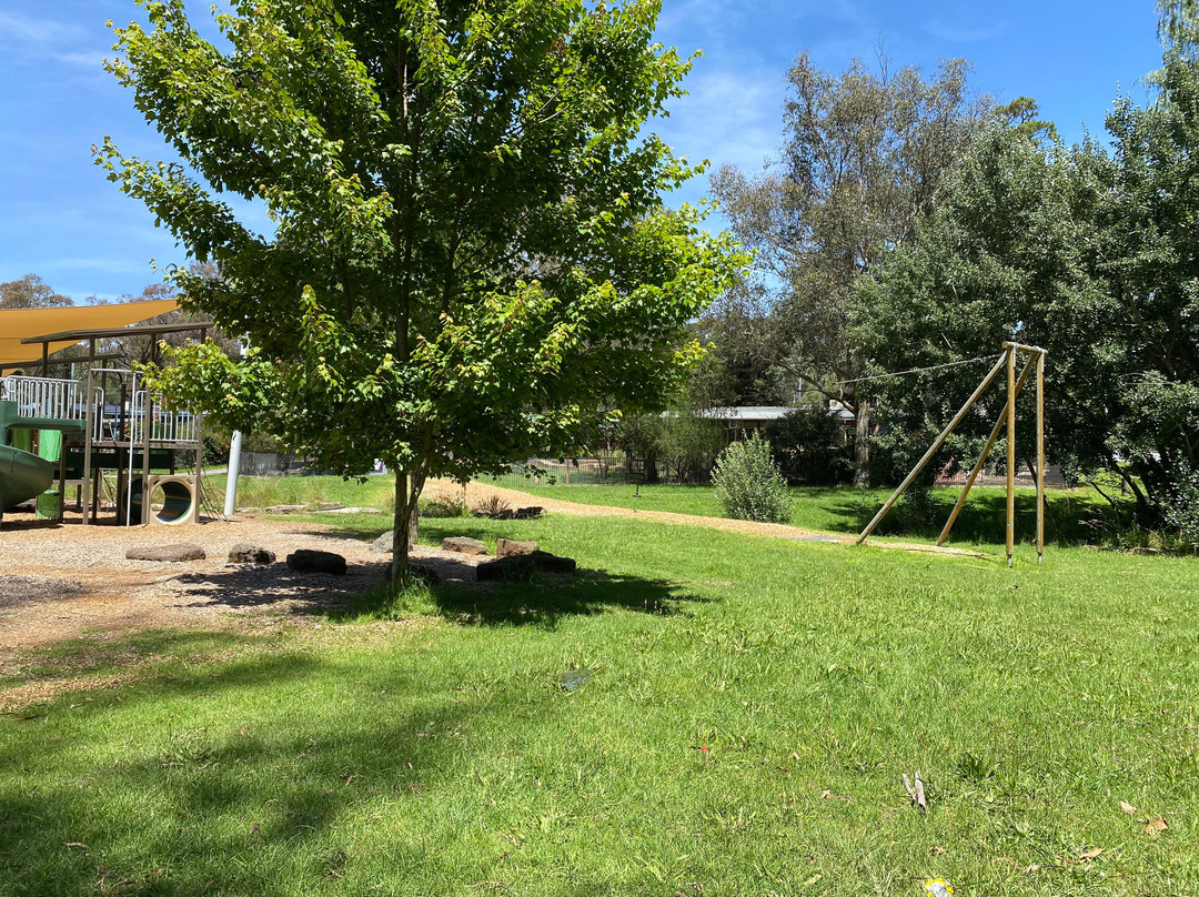 Gordon and Sheila Ferguson Park-Hurstbridge必去景点