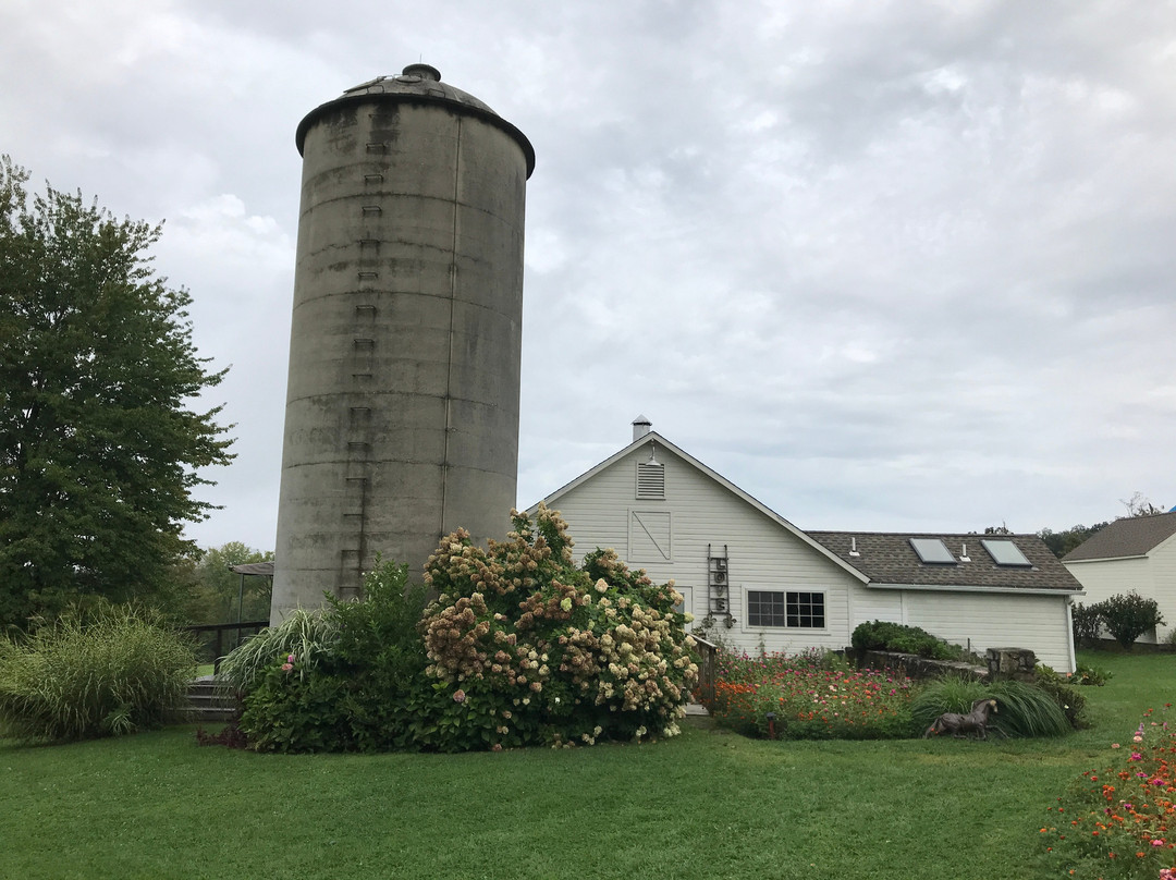 Candlelight Farms Inn主图