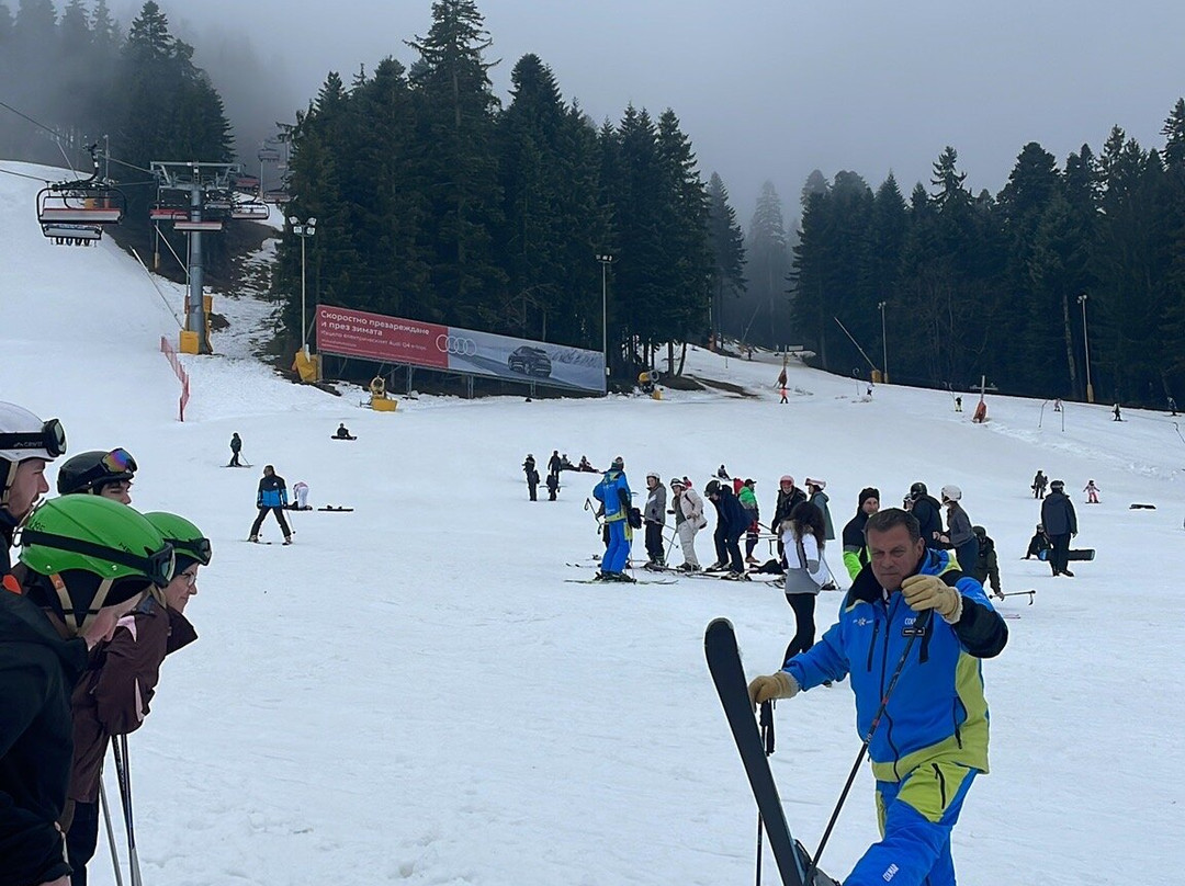 Ski School Borosport-波罗维兹必去景点