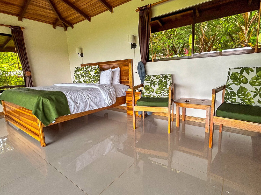 Drake Bay Greenleaf主图