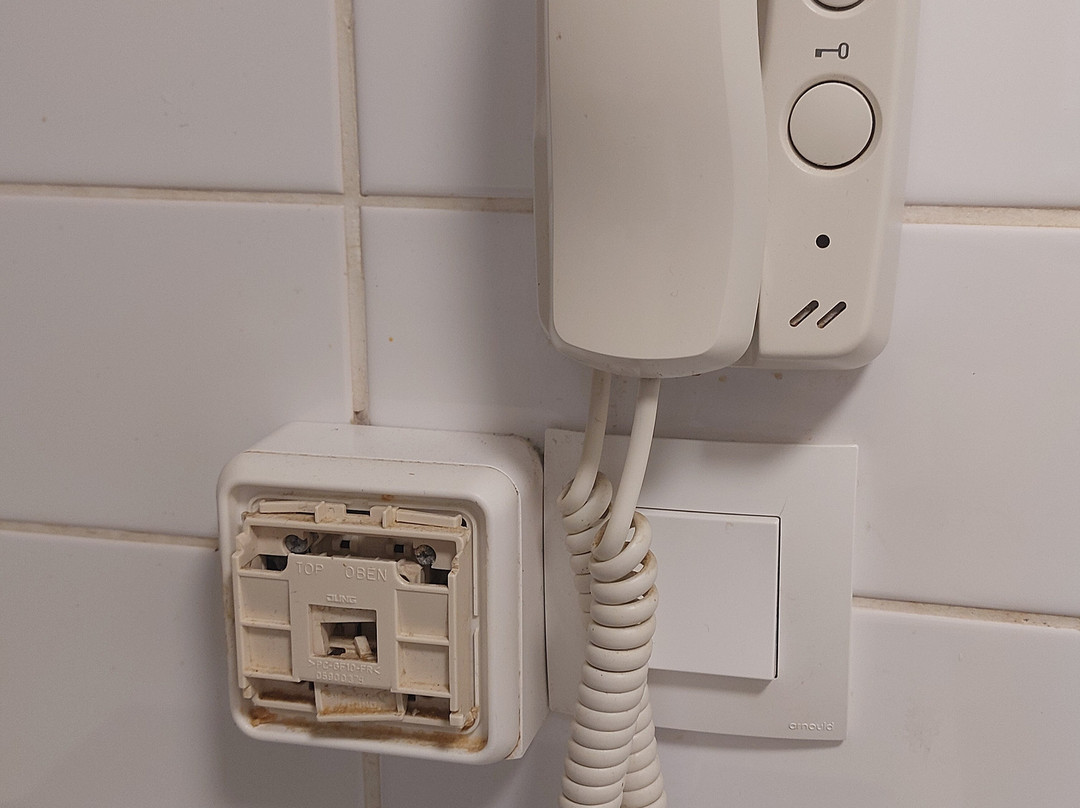 渣油加乐里塔特里酒店主图