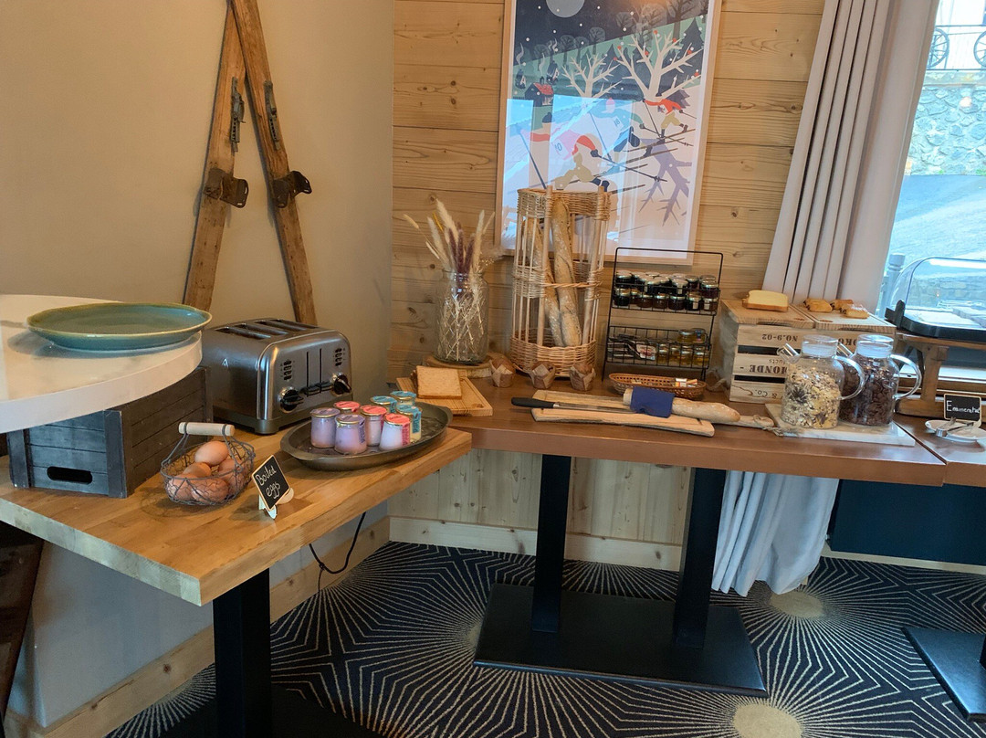 Hôtel & Restaurant Les Cimes - Madame Vacances主图