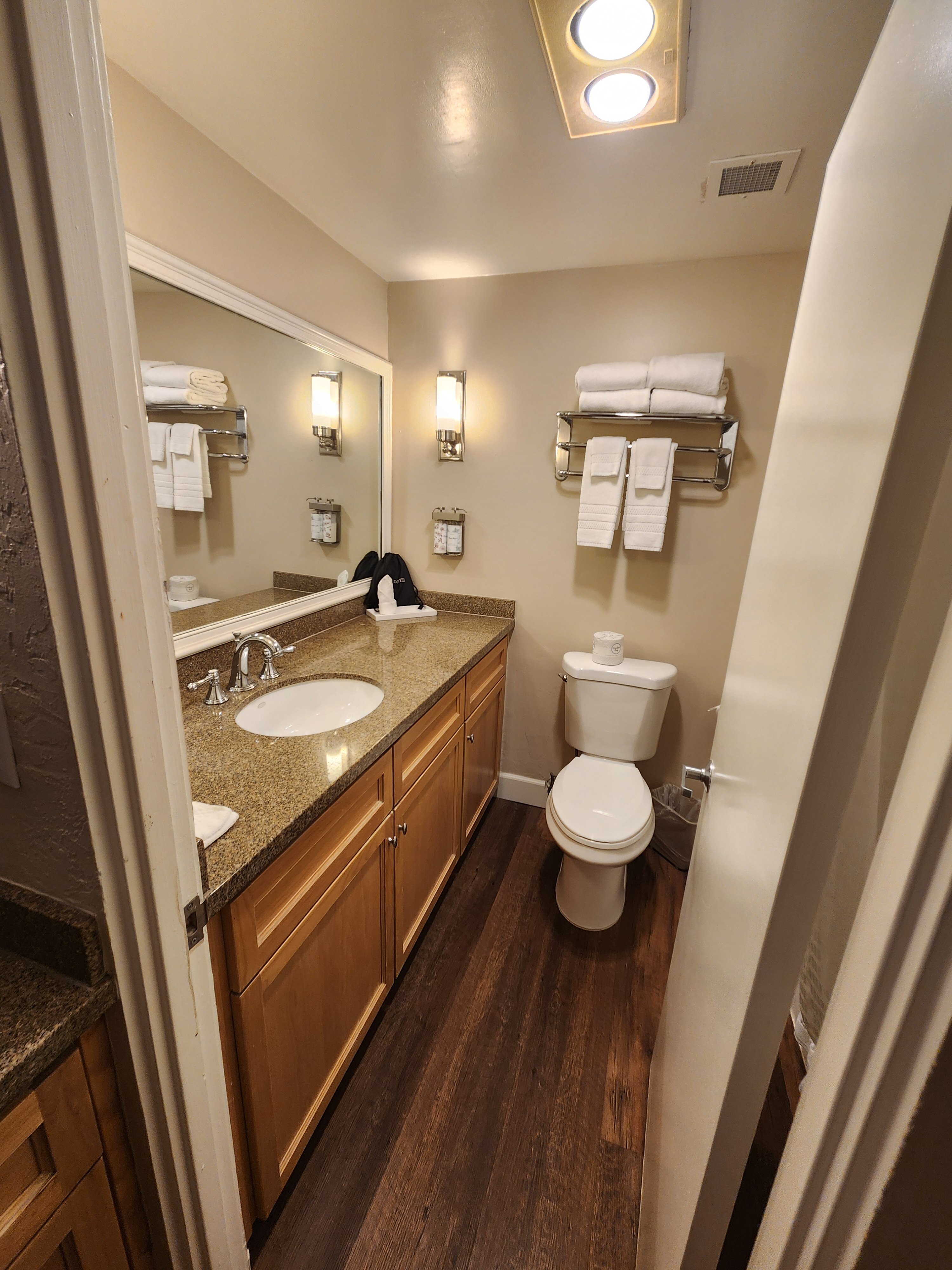 Temecula Creek Inn-浴室