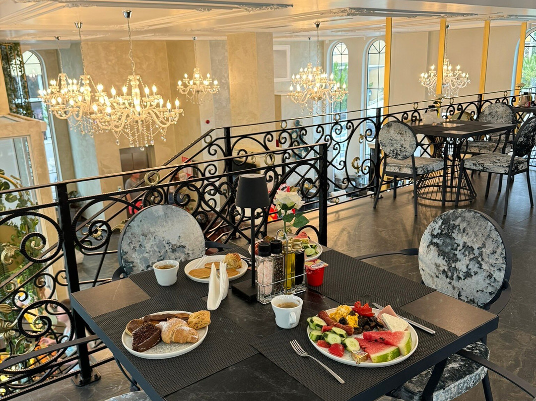 Martiness Hotel Durre主图