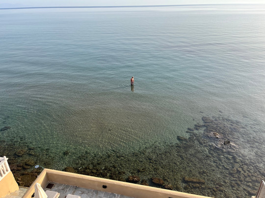 Alas Beach Lodge主图